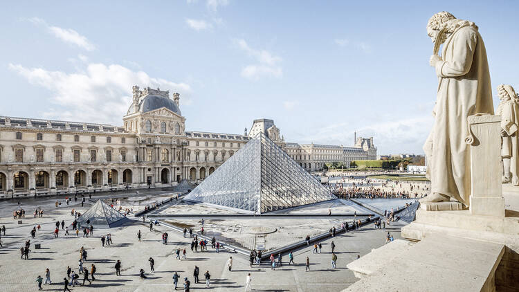 Paris Paris