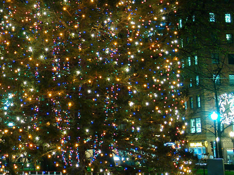 Your guide to celebrating the holidays in Boston